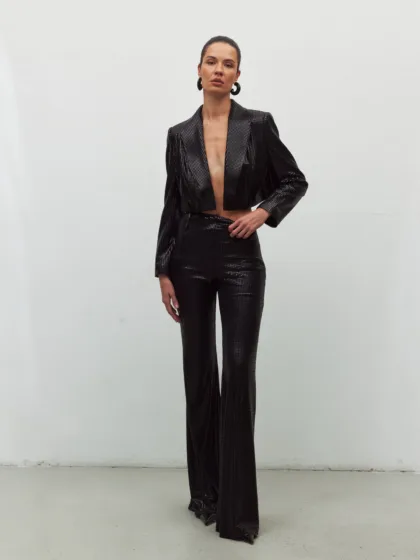 Karina V Yaka Crop Ceket — 2. görünüm