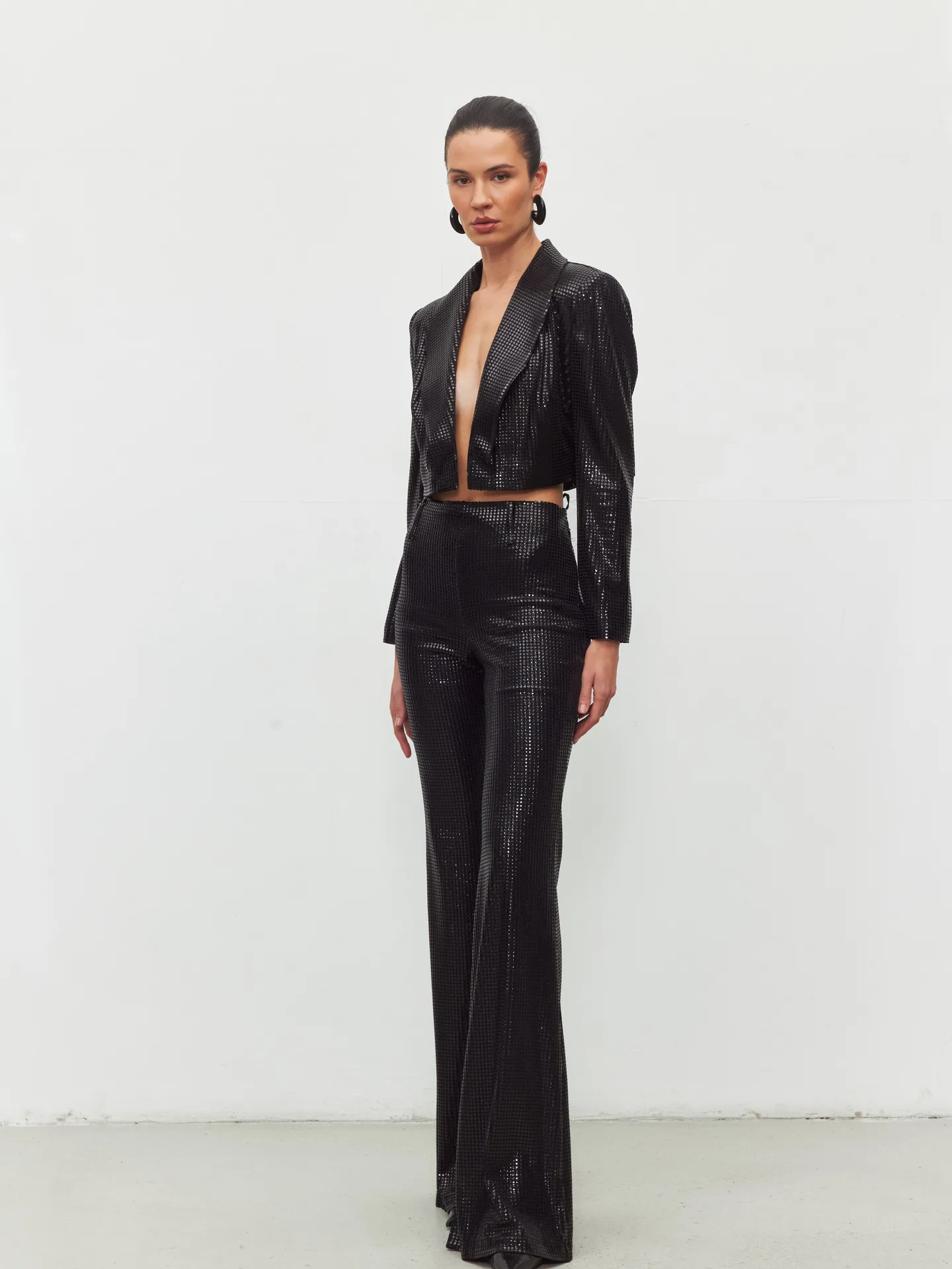 Karina V Yaka Crop Ceket — 4. görünüm