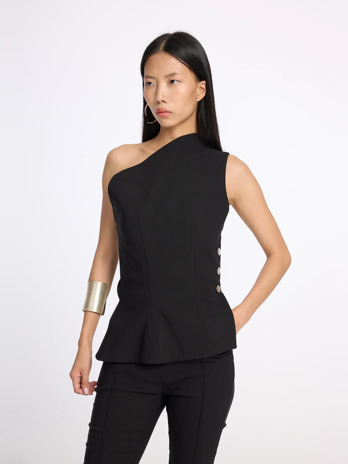 Eccentric Black Top